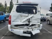 ✅ 2008 Chevrolet Suburban Commercial • VIN: 1GNFC16098R274049 • Lot: 80129264. Wystawiony na Copart z przebiegiem 237 623 mil. Bezpłatny archiwum sprzedaży aukcyjnych z USA i szczegółowy raport historii pojazdu na DreamBid. Zdjęcie 6.