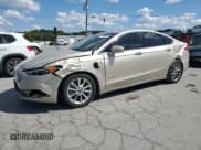 ✅ 2018 Ford Fusion SE • VIN: 3FA6P0PU4JR142700 • Лот: 71060805. Опубликован ранее на Copart с пробегом 68 014 миль. Бесплатный доступ к архиву аукционных продаж из США и подробный отчёт об истории автомобиля на DreamBid. Изображение 1.
