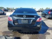 ✅ 2015 Nissan Altima S • VIN: 1N4AL3APXFN877881 • Lot: 43714288. Listed on IAAI with 199,199 mi. Free auction sales archive from the USA and detailed vehicle history report at DreamBid. Image 16.