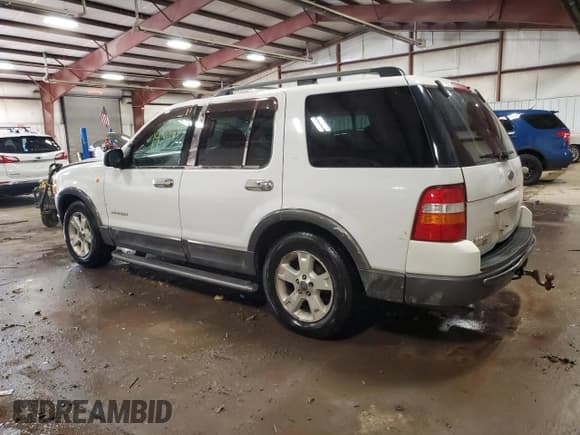 ✅ 2004 Ford Explorer XLT • VIN: 1FMDU73EX4ZA24857 • Лот: 75502114. Опубликован ранее на Copart с пробегом 145 761 миль. Бесплатный доступ к архиву аукционных продаж из США и подробный отчёт об истории автомобиля на DreamBid. Изображение 3.