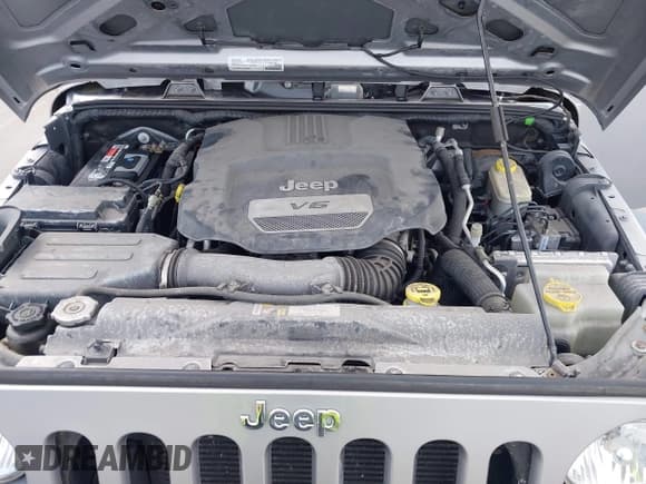 ✅ 2016 Jeep Wrangler Unlimited Sport • VIN: 1C4BJWDG8GL160474 • Lot: 43128973. Listed on IAAI with 33,182 mi. Free auction sales archive from the USA and detailed vehicle history report at DreamBid. Image 10.