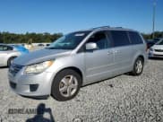 ✅ 2011 Volkswagen Routan SE • VIN: 2V4RW3DG2BR766454 • Лот: 90863695. Опубликован ранее на Copart с пробегом 213 846 миль. Бесплатный доступ к архиву аукционных продаж из США и подробный отчёт об истории автомобиля на DreamBid. Изображение 1.