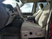 ✅ 2014 Ford Expedition XLT • VIN: 1FMJU1J56EEF01635 • Lot: 91891675. Wystawiony na Copart z przebiegiem 115 137 mil. Bezpłatny archiwum sprzedaży aukcyjnych z USA i szczegółowy raport historii pojazdu na DreamBid. Zdjęcie 7.