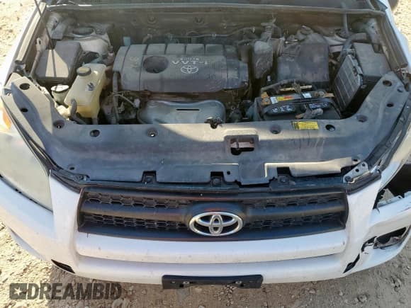 ✅ 2010 Toyota RAV4 • VIN: 2T3ZF4DV3AW046700 • Lot: 81470105. Wystawiony na Copart z przebiegiem 127 210 mil. Bezpłatny archiwum sprzedaży aukcyjnych z USA i szczegółowy raport historii pojazdu na DreamBid. Zdjęcie 12.