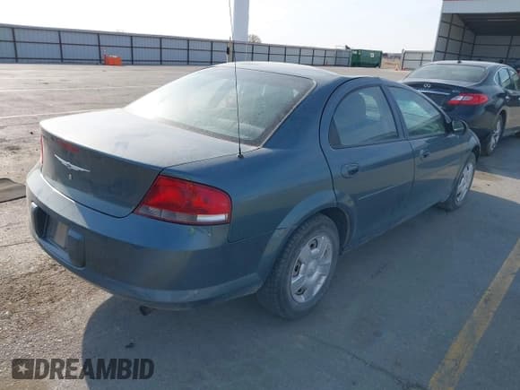 ✅ 2006 Chrysler Sebring • VIN: 1C3EL46X16N250100 • Lot: 42050055. Wystawiony na IAAI z przebiegiem 102 484 mil. Bezpłatny archiwum sprzedaży aukcyjnych z USA i szczegółowy raport historii pojazdu na DreamBid. Zdjęcie 4.