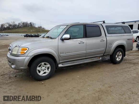 ✅ 2004 Toyota Tundra SR5 • VIN: 5TBDT44194S447425 • Lot: 93616805. Listed on Copart with 190,635 mi. Free auction sales archive from the USA and detailed vehicle history report at DreamBid. Image 1.