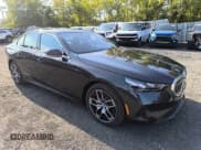 ✅ 2024 BMW i5 eDrive40 • VIN: WBY33FK05RCR58520 • Lot: 77179704. Listed on Copart with 16 mi. Free auction sales archive from the USA and detailed vehicle history report at DreamBid. Image 3.