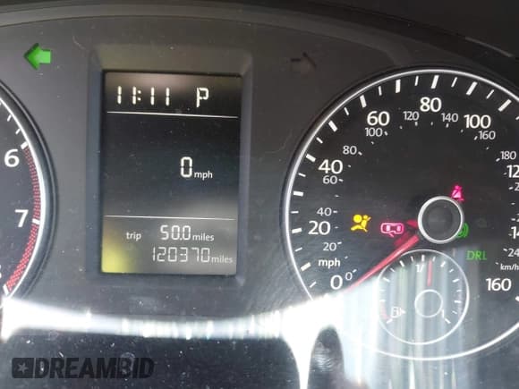 ✅ 2013 Volkswagen Passat S • VIN: 1VWAP7A33DC083930 • Lot: 43165224. Wystawiony na IAAI z przebiegiem 120 370 mil. Bezpłatny archiwum sprzedaży aukcyjnych z USA i szczegółowy raport historii pojazdu na DreamBid. Zdjęcie 15.