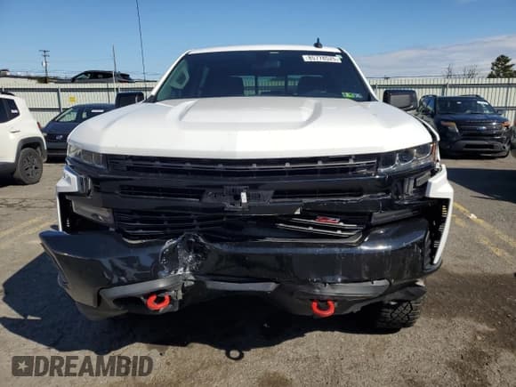 ✅ 2021 Chevrolet Silverado 1500 LT Trail Boss • VIN: 1GCPYFED0MZ287721 • Lot: 85778525. Wystawiony na Copart z przebiegiem 69 174 mil. Bezpłatny archiwum sprzedaży aukcyjnych z USA i szczegółowy raport historii pojazdu na DreamBid. Zdjęcie 5.