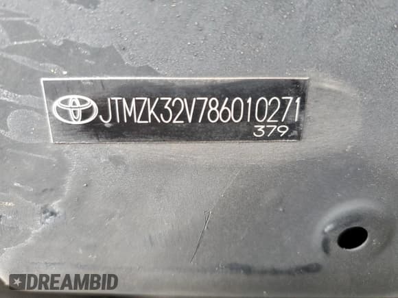 ✅ 2008 Toyota RAV4 Sport • VIN: JTMZK32V786010271 • Lot: 90521195. Listed on Copart with Not provided. Free auction sales archive from the USA and detailed vehicle history report at DreamBid. Image 14.