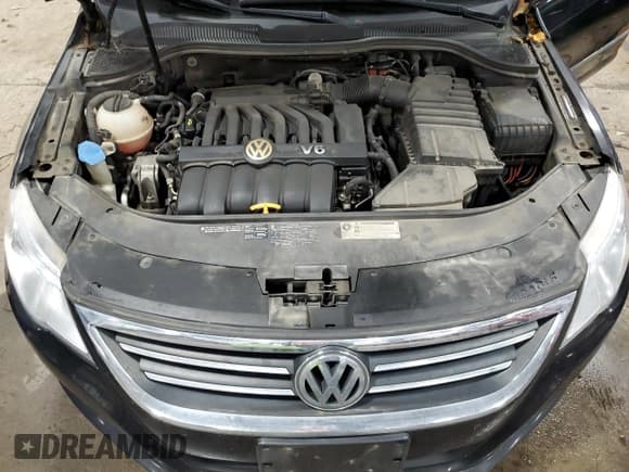 ✅ 2009 Volkswagen CC 4Motion • VIN: WVWGU73C59E547962 • Lot: 88816315. Wystawiony na Copart z przebiegiem 162 802 mil. Bezpłatny archiwum sprzedaży aukcyjnych z USA i szczegółowy raport historii pojazdu na DreamBid. Zdjęcie 11.