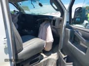 ✅ 2023 Chevrolet Express Cargo • VIN: 1GCWGAFP1P1102511 • Лот: 42174059. Опубликован ранее на IAAI с пробегом Не указан. Бесплатный доступ к архиву аукционных продаж из США и подробный отчёт об истории автомобиля на DreamBid. Изображение 5.