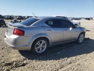 ✅ 2014 Dodge Avenger SE • VIN: 1C3CDZAB9EN154467 • Лот: 60768944. Опубликован ранее на Copart с пробегом 178 499 миль. Бесплатный доступ к архиву аукционных продаж из США и подробный отчёт об истории автомобиля на DreamBid. Изображение 3.