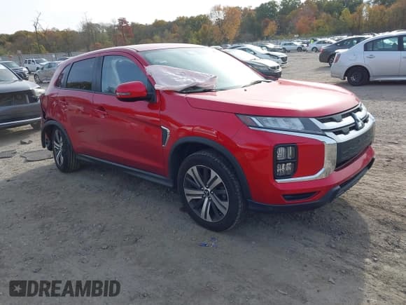 ✅ 2021 Mitsubishi Outlander SE • VIN: JA4APVAU9MU001686 • Lot: 43558244. Listed on IAAI with 60,061 mi. Free auction sales archive from the USA and detailed vehicle history report at DreamBid. Image 1.