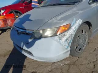 ✅ 2008 Honda Civic LX • VIN: 2HGFA16508H324316 • Lot: 43531287. Wystawiony na IAAI z przebiegiem 169 849 mil. Bezpłatny archiwum sprzedaży aukcyjnych z USA i szczegółowy raport historii pojazdu na DreamBid. Zdjęcie 6.