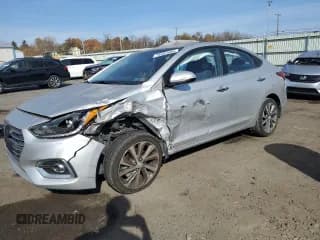 ✅ 2018 Hyundai Accent Limited • VIN: 3KPC34A31JE035465 • Лот: 78407684. Опубликован ранее на Copart с пробегом 70 697 миль. Бесплатный доступ к архиву аукционных продаж из США и подробный отчёт об истории автомобиля на DreamBid. Изображение 1.