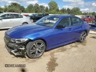 2021 BMW 3 Series 330i xDrive z VIN 3MW5R7J02M8B59615, wystawiony jako Copart lot #71505885 z przebiegiem 17 045 mil mil oraz Szkoda całkowita • Salvage title. Historia ofert i sprzedaży dostępna na DreamBid. Obrazek 1.