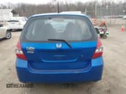 ✅ 2008 Honda Fit • VIN: JHMGD38498S017762 • Lot: 41729643. Listed on IAAI with 194,982 mi. Free auction sales archive from the USA and detailed vehicle history report at DreamBid. Image 16.