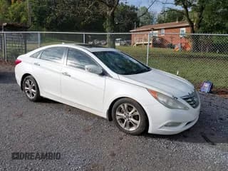 ✅ 2011 Hyundai Sonata SE • VIN: 5NPEC4AC7BH254940 • Lot: 43317633. Listed on IAAI with 248,856 mi. Free auction sales archive from the USA and detailed vehicle history report at DreamBid. Image 1.