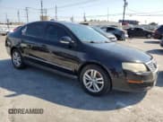 ✅ 2007 Volkswagen Passat • VIN: WVWJK73CX7P052413 • Лот: 65759965. Опубликован ранее на Copart с пробегом 169 495 миль. Бесплатный доступ к архиву аукционных продаж из США и подробный отчёт об истории автомобиля на DreamBid. Изображение 4.