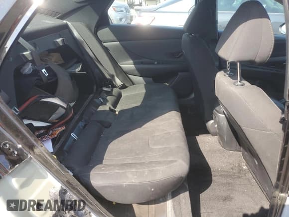 ✅ 2025 Hyundai Elantra SEL Sport • VIN: KMHLM4DG2SU909462 • Lot: 81340555. Listed on Copart with 11,120 mi. Free auction sales archive from the USA and detailed vehicle history report at DreamBid. Image 10.