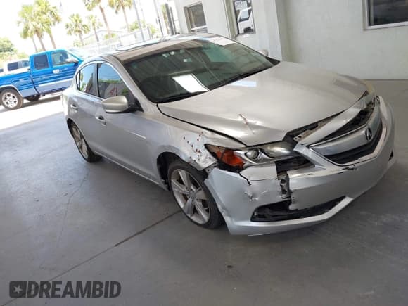 ✅ 2015 Acura ILX • VIN: 19VDE1F34FE000294 • Lot: 42530368. Listed on IAAI with 124,391 mi. Free auction sales archive from the USA and detailed vehicle history report at DreamBid. Image 1.