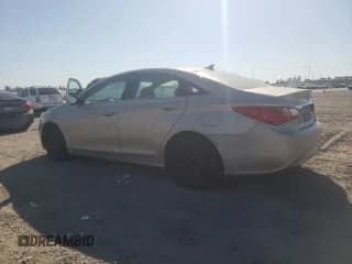 ✅ 2011 Hyundai Sonata GLS • VIN: 5NPEB4AC3BH056701 • Lot: 72858264. Listed on Copart with 139,588 mi. Free auction sales archive from the USA and detailed vehicle history report at DreamBid. Image 2.