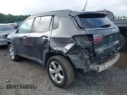 ✅ 2019 Jeep Compass Latitude • VIN: 3C4NJDBB4KT593344 • Lot: 42591052. Wystawiony na IAAI z przebiegiem 120 251 mil. Bezpłatny archiwum sprzedaży aukcyjnych z USA i szczegółowy raport historii pojazdu na DreamBid. Zdjęcie 3.