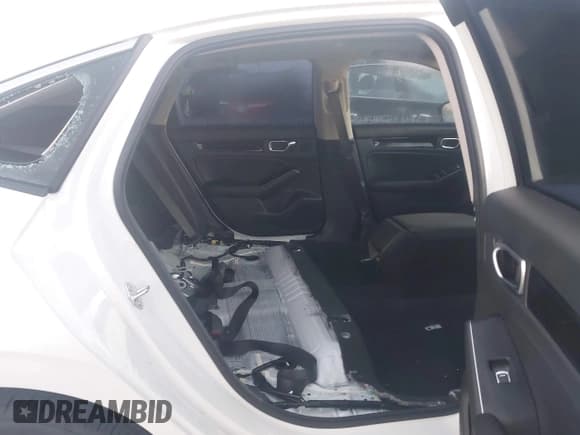 ✅ 2024 Honda Civic Touring • VIN: 2HGFE1F9XRH334103 • Лот: 43582974. Опубликован ранее на IAAI с пробегом 9 855 миль. Бесплатный доступ к архиву аукционных продаж из США и подробный отчёт об истории автомобиля на DreamBid. Изображение 8.