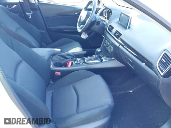 ✅ 2015 Mazda 3 i Sport • VIN: 3MZBM1K76FM181606 • Lot: 42841589. Wystawiony na IAAI z przebiegiem 140 205 mil. Bezpłatny archiwum sprzedaży aukcyjnych z USA i szczegółowy raport historii pojazdu na DreamBid. Zdjęcie 5.