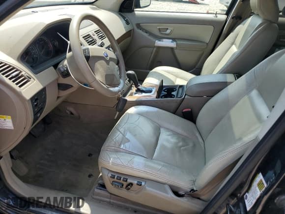 ✅ 2005 Volvo XC90 • VIN: YV1CZ911251191155 • Лот: 60421085. Опубликован ранее на Copart с пробегом 181 500 миль. Бесплатный доступ к архиву аукционных продаж из США и подробный отчёт об истории автомобиля на DreamBid. Изображение 7.