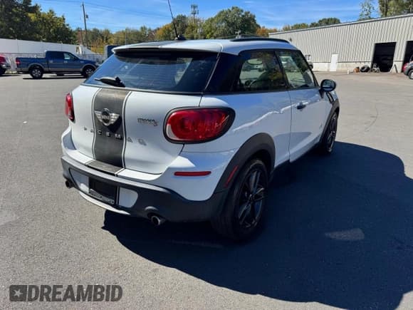 ✅ 2014 MINI Paceman S • VIN: WMWSS7C57EWN72185 • Lot: 85330245. Listed on Copart with 74,446 mi. Free auction sales archive from the USA and detailed vehicle history report at DreamBid. Image 3.