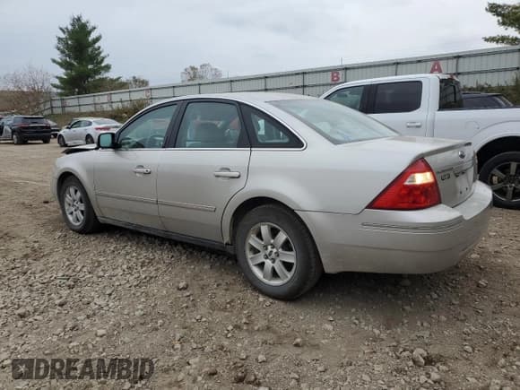 ✅ 2006 Ford Five Hundred SEL • VIN: 1FAFP24136G103214 • Lot: 91218885. Wystawiony na Copart z przebiegiem Nie podano. Bezpłatny archiwum sprzedaży aukcyjnych z USA i szczegółowy raport historii pojazdu na DreamBid. Zdjęcie 2.