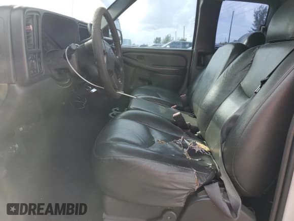 ✅ 2007 Chevrolet Silverado 1500 LT1 • VIN: 1GCEC19X27Z123744 • Lot: 77969064. Listed on Copart with 171,319 mi. Free auction sales archive from the USA and detailed vehicle history report at DreamBid. Image 7.