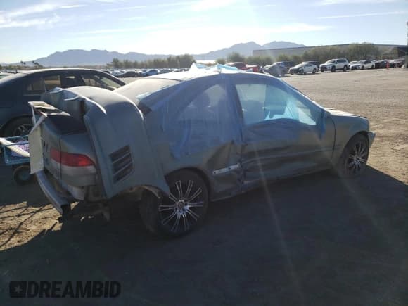 ✅ 2000 Honda Civic EX • VIN: 1HGEJ8245YL020497 • Лот: 71371755. Опубликован ранее на Copart с пробегом 181 511 миль. Бесплатный доступ к архиву аукционных продаж из США и подробный отчёт об истории автомобиля на DreamBid. Изображение 3.