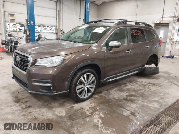✅ 2019 Subaru Ascent Touring • VIN: 4S4WMARDXK3403281 • Lot: 43493689. Listed on IAAI with 151,190 mi. Free auction sales archive from the USA and detailed vehicle history report at DreamBid. Image 2.