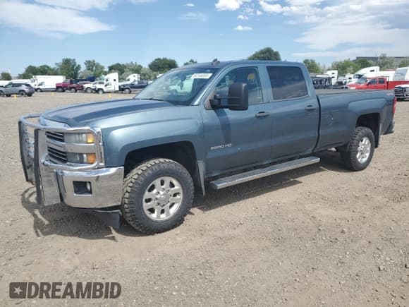 ✅ 2015 Chevrolet Silverado 2500HD LT • VIN: 1GC1KVEG9FF115185 • Lot: 64144065. Wystawiony na Copart z przebiegiem 276 381 mil. Bezpłatny archiwum sprzedaży aukcyjnych z USA i szczegółowy raport historii pojazdu na DreamBid. Zdjęcie 1.