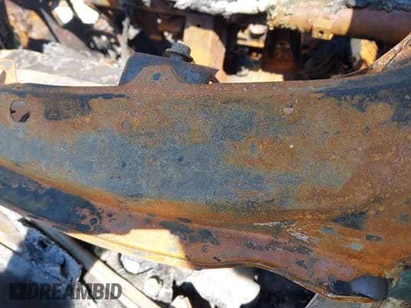 ✅ 2014 Subaru Forester Premium • VIN: JF2SJACC8EG521808 • Lot: 43174982. Listed on IAAI with 141,000 mi. Free auction sales archive from the USA and detailed vehicle history report at DreamBid. Image 9.