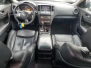 ✅ 2009 Nissan Maxima SV • VIN: 1N4AA51E49C806739 • Lot: 82643975. Wystawiony na Copart z przebiegiem 122 371 mil. Bezpłatny archiwum sprzedaży aukcyjnych z USA i szczegółowy raport historii pojazdu na DreamBid. Zdjęcie 8.