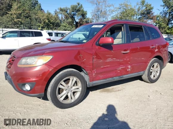 ✅ 2011 Hyundai Santa Fe Limited • VIN: 5XYZK4AG6BG007102 • Lot: 76778954. Listed on Copart with 130,764 mi. Free auction sales archive from the USA and detailed vehicle history report at DreamBid. Image 1.