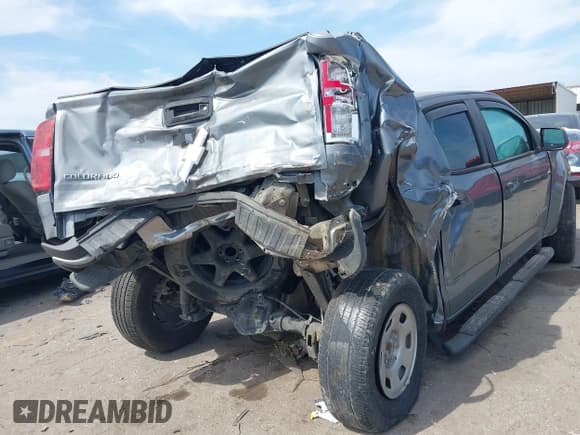 ✅ 2018 Chevrolet Colorado 2WD Work Truck • VIN: 1GCGSBEAXJ1294282 • Lot: 42041416. Listed on IAAI with 57,191 mi. Free auction sales archive from the USA and detailed vehicle history report at DreamBid. Image 4.