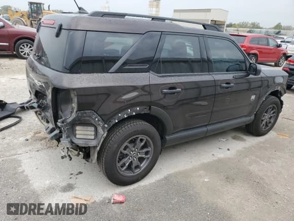 ✅ 2021 Ford Bronco Sport Big Bend • VIN: 3FMCR9B69MRA71188 • Lot: 82492235. Listed on Copart with 84,513 mi. Free auction sales archive from the USA and detailed vehicle history report at DreamBid. Image 3.