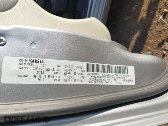 ✅ 2017 Dodge Grand Caravan SXT • VIN: 2C4RDGCG4HR818362 • Lot: 43438264. Listed on IAAI with 141,359 mi. Free auction sales archive from the USA and detailed vehicle history report at DreamBid. Image 9.