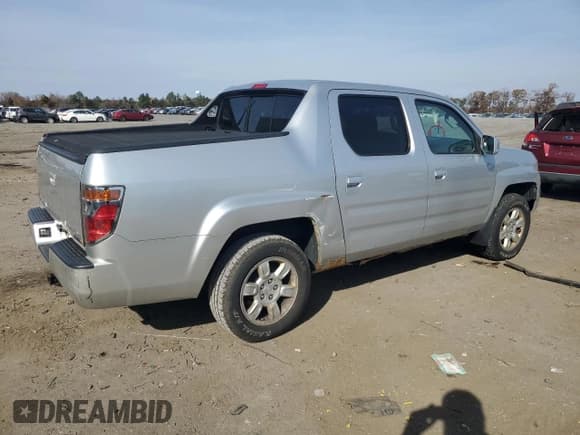 ✅ 2006 Honda Ridgeline RTS • VIN: 2HJYK16426H561085 • Lot: 91724585. Wystawiony na Copart z przebiegiem 231 690 mil. Bezpłatny archiwum sprzedaży aukcyjnych z USA i szczegółowy raport historii pojazdu na DreamBid. Zdjęcie 3.