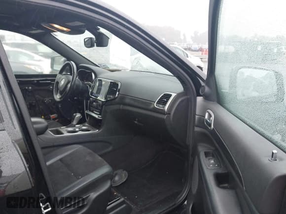 ✅ 2019 Jeep Grand Cherokee Upland • VIN: 1C4RJFAG0KC587983 • Lot: 43314845. Listed on IAAI with 108,491 mi. Free auction sales archive from the USA and detailed vehicle history report at DreamBid. Image 5.