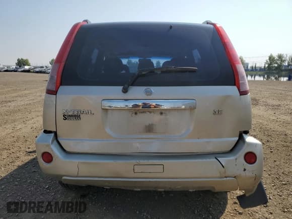 ✅ 2006 Nissan X-Trail XE • VIN: JN8BT08V86W205379 • Lot: 70575855. Wystawiony na Copart z przebiegiem 257 085 mil. Bezpłatny archiwum sprzedaży aukcyjnych z USA i szczegółowy raport historii pojazdu na DreamBid. Zdjęcie 6.