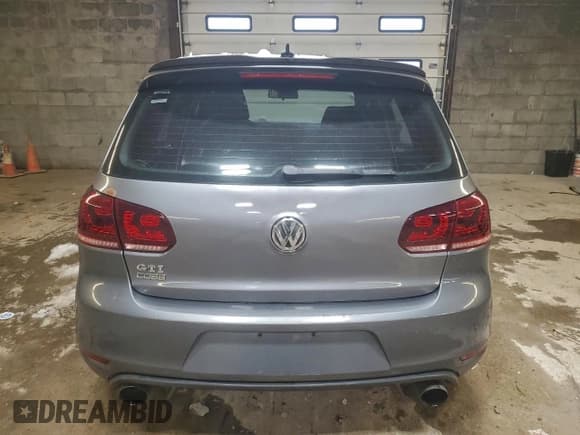 ✅ 2012 Volkswagen Golf GTI PZEV • VIN: WVWHD7AJ2CW252518 • Lot: 94241365. Wystawiony na Copart z przebiegiem 173 796 mil. Bezpłatny archiwum sprzedaży aukcyjnych z USA i szczegółowy raport historii pojazdu na DreamBid. Zdjęcie 6.