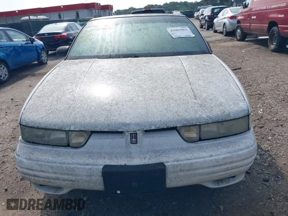 ✅ 1995 Oldsmobile Cutlass Supreme S • VIN: 1G3WH52M0SD375964 • Lot: 43003062. Listed on IAAI with 127,666 mi. Free auction sales archive from the USA and detailed vehicle history report at DreamBid. Image 6.