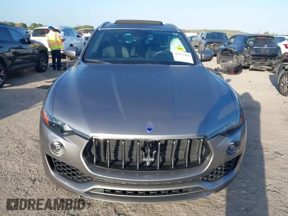 ✅ 2019 Maserati Levante S • VIN: ZN661YUA5KX314504 • Lot: 41577303. Listed on IAAI with 89,908 mi. Free auction sales archive from the USA and detailed vehicle history report at DreamBid. Image 12.