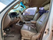 ✅ 2004 Toyota Tundra Limited • VIN: 5TBDT48194S450318 • Лот: 90944815. Опубликован ранее на Copart с пробегом 201 332 миль. Бесплатный доступ к архиву аукционных продаж из США и подробный отчёт об истории автомобиля на DreamBid. Изображение 7.